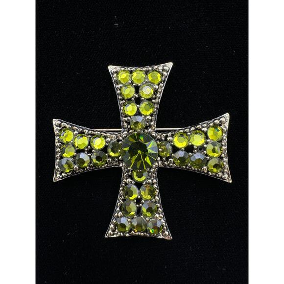 Vintage Weiss Maltese Cross Peridot Green Rhinestone Brooch - Picture 1 of 7